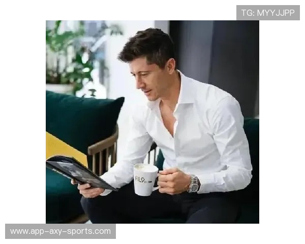 罗伯特莱万多夫斯基引领欧洲足球新风潮再塑锋线传奇之路