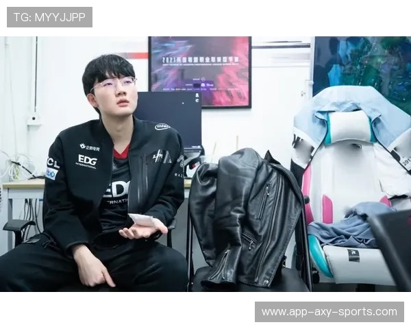 ViperADC电竞之路：从天赋少年到全球顶尖ADC选手的成长历程