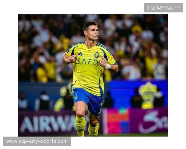 利雅得新月迎战强敌 聚焦精彩对决与战术博弈分析