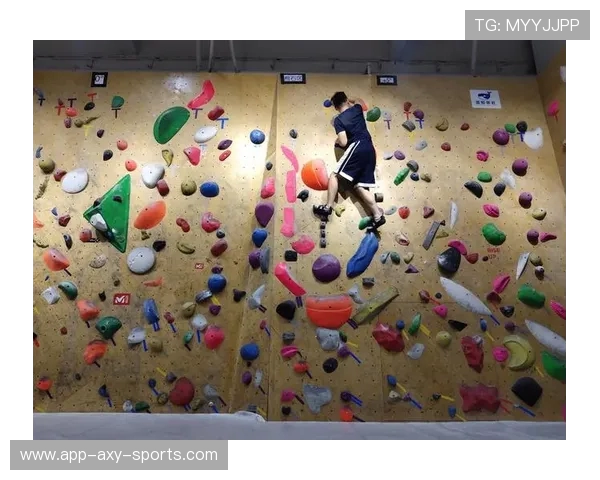 南京攀岩队与西安攀岩队赛后复盘探讨团队协作的成功与不足 南京攀岩队与西安攀岩队赛后复盘探讨团队协作的成功与不足