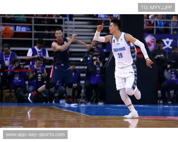 2020至2021赛季广东队与首钢队的精彩对决与战术分析